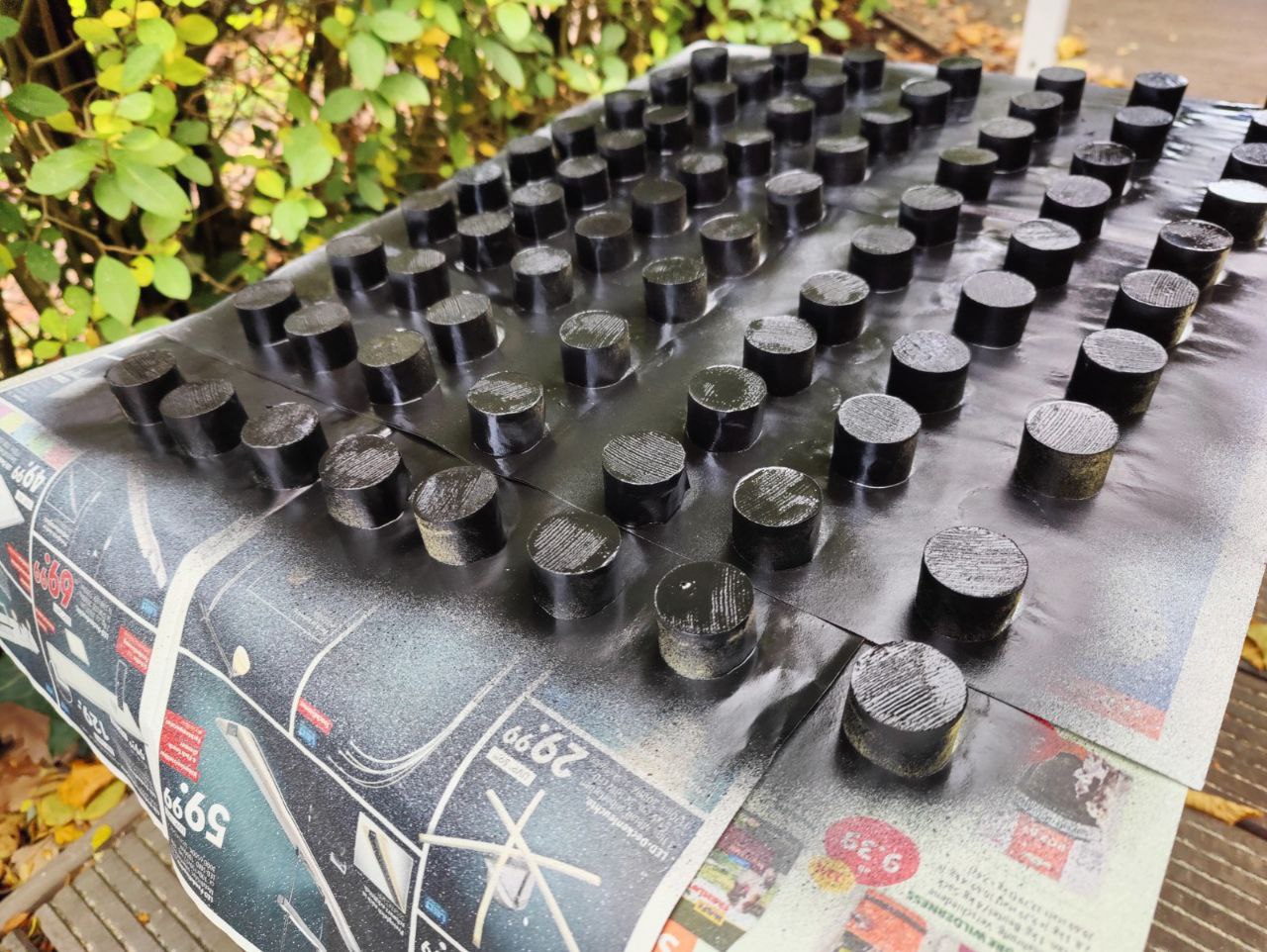 spraying%20in%20black